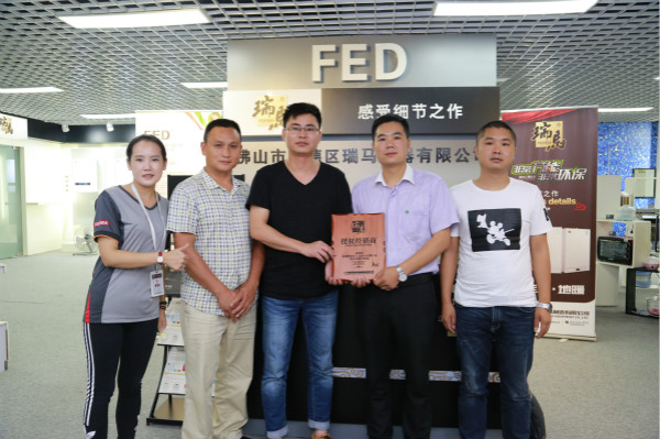 天時(shí)地利人和都齊了，想要?jiǎng)?chuàng)業(yè)的你還在等什么！