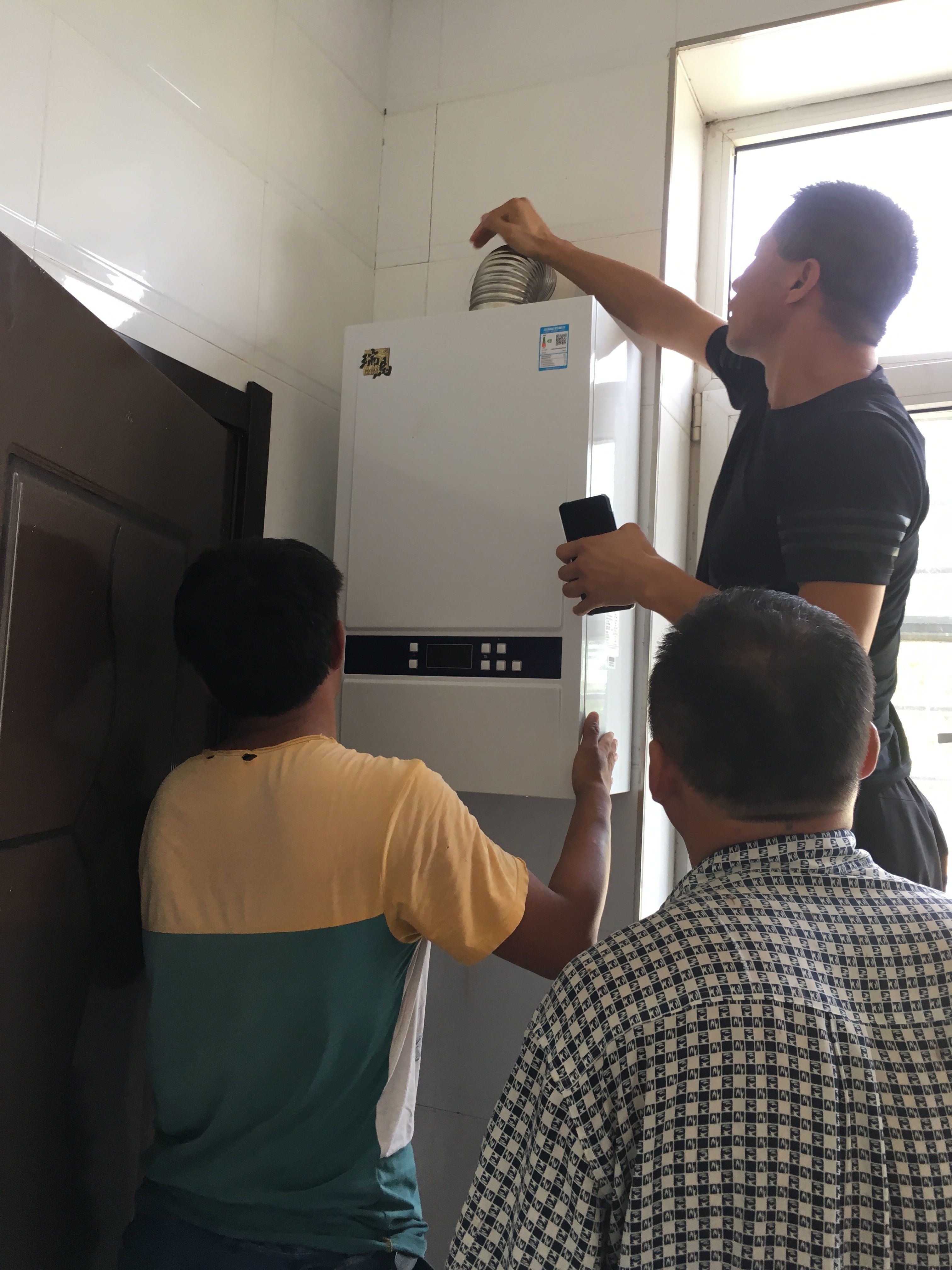 家用燃?xì)獠膳癄t的零部件名稱、結(jié)構(gòu)、原理（下）