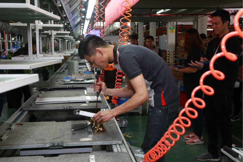 瑞馬壁掛爐廠家品質如何？今天小馬哥帶您走近了解！