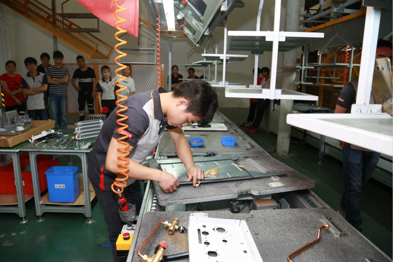 瑞馬壁掛爐廠家品質如何？今天小馬哥帶您走近了解！